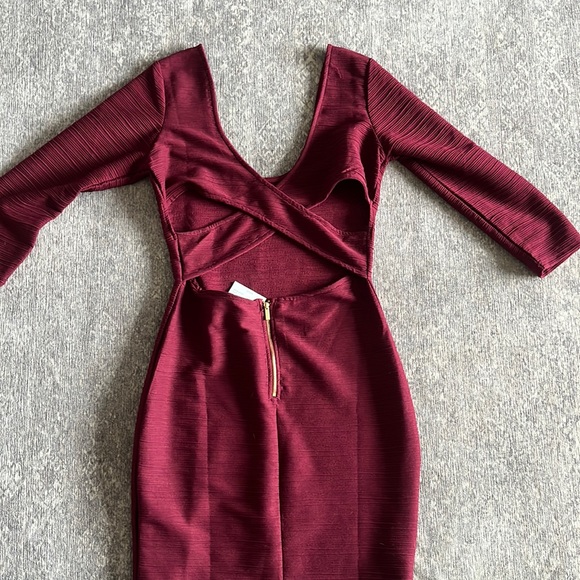 Burgundy long sleeve cross cross back dress Medium - Picture 5 of 11